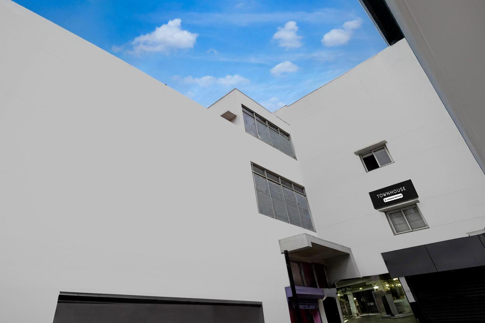 Super Townhouse Arcot Road Near Kauvery Hospital Madrás Exterior foto