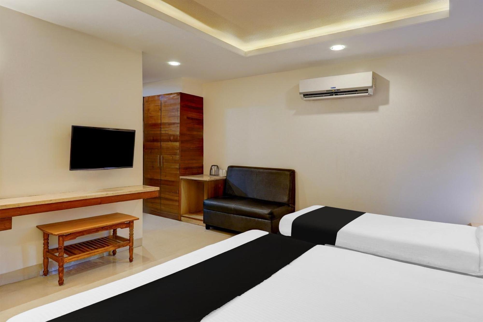 Super Townhouse Arcot Road Near Kauvery Hospital Madrás Exterior foto