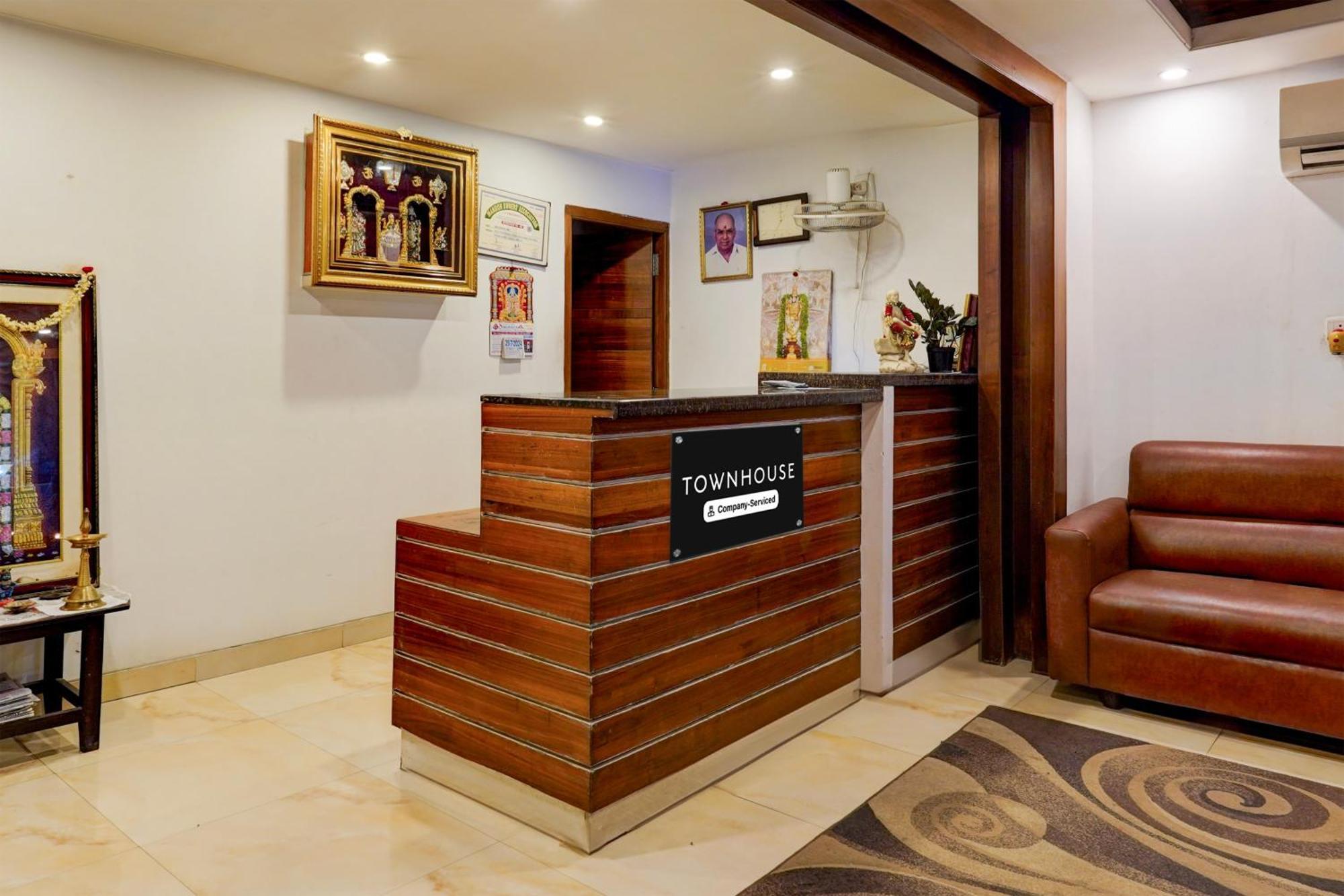 Super Townhouse Arcot Road Near Kauvery Hospital Madrás Exterior foto