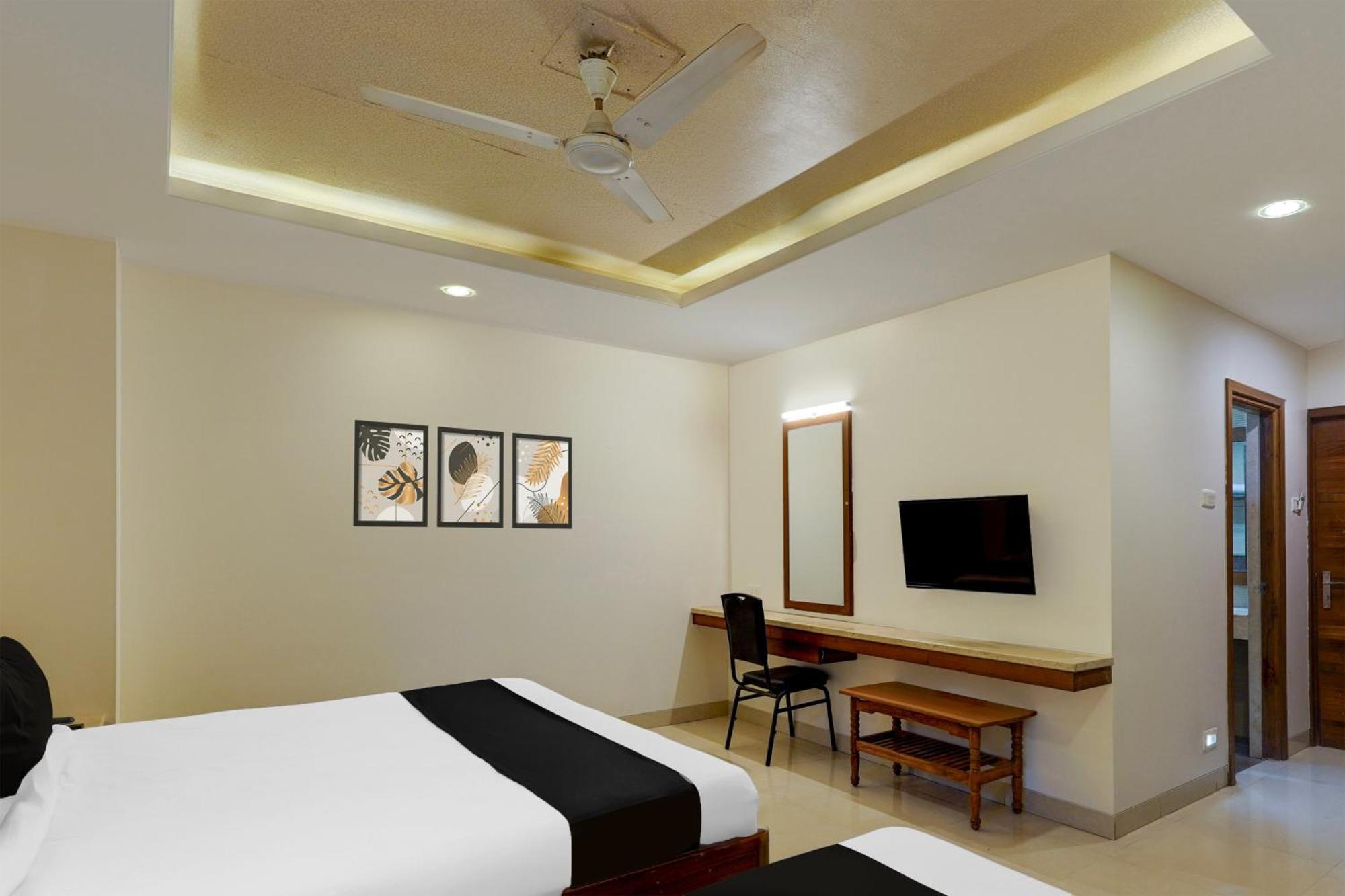 Super Townhouse Arcot Road Near Kauvery Hospital Madrás Exterior foto