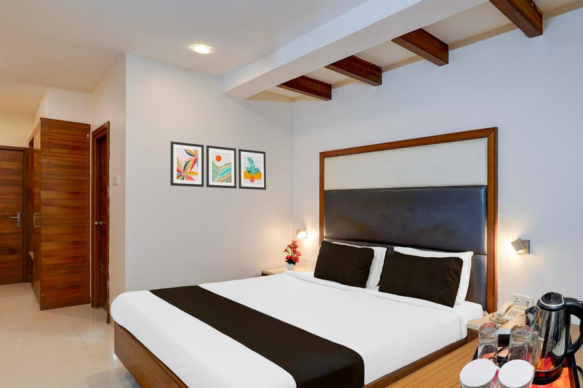 Super Townhouse Arcot Road Near Kauvery Hospital Madrás Exterior foto